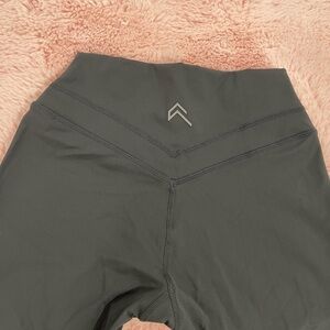 Oner active UNIFIED HIGH WAISTED LEGGINGS coal grey size small